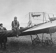 Foto Motorflugzeugsportler 1912