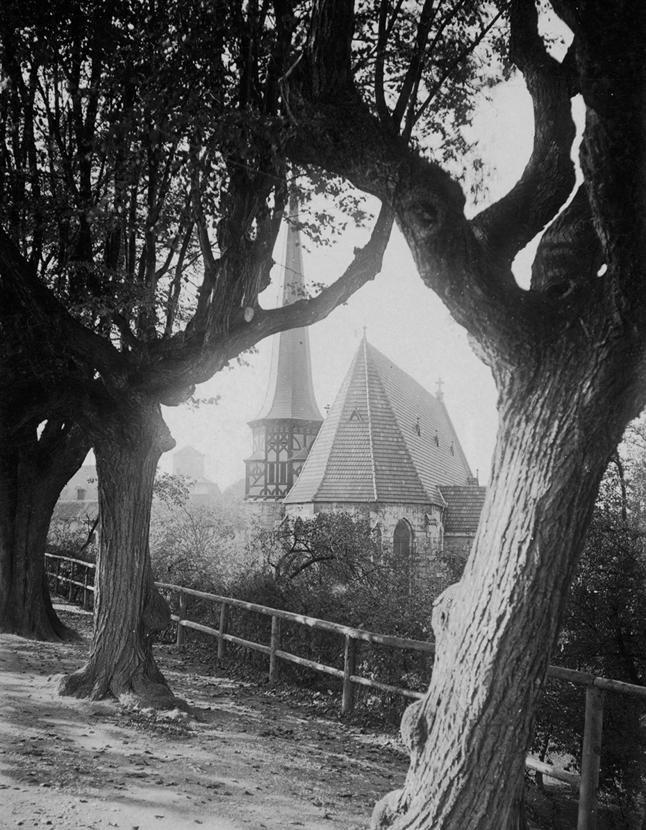 Hirschgraben mit Petriteich, um 1920